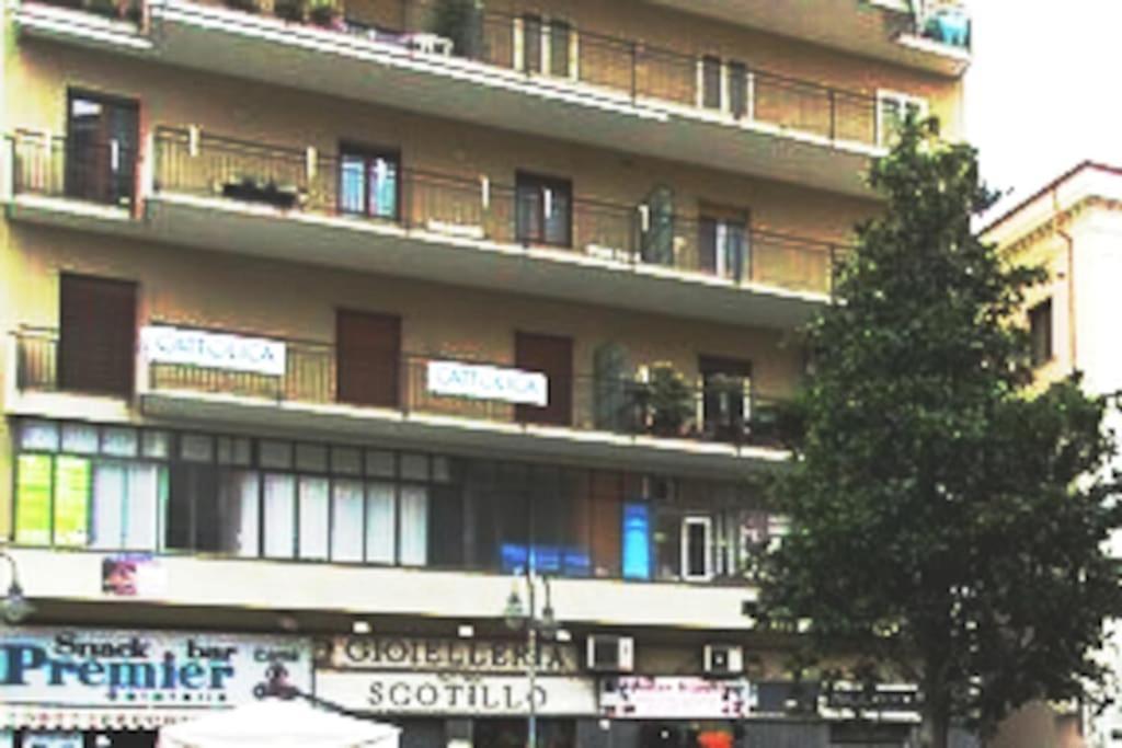 - In Pieno Centro- Appartamento *
